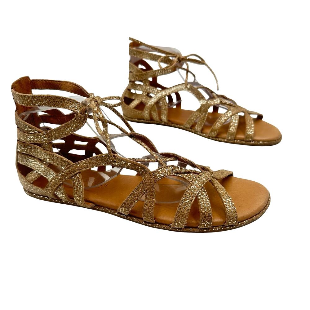 NEW - Gentle Souls by Kenneth Cole Break My Heart 3 gladiator sandal